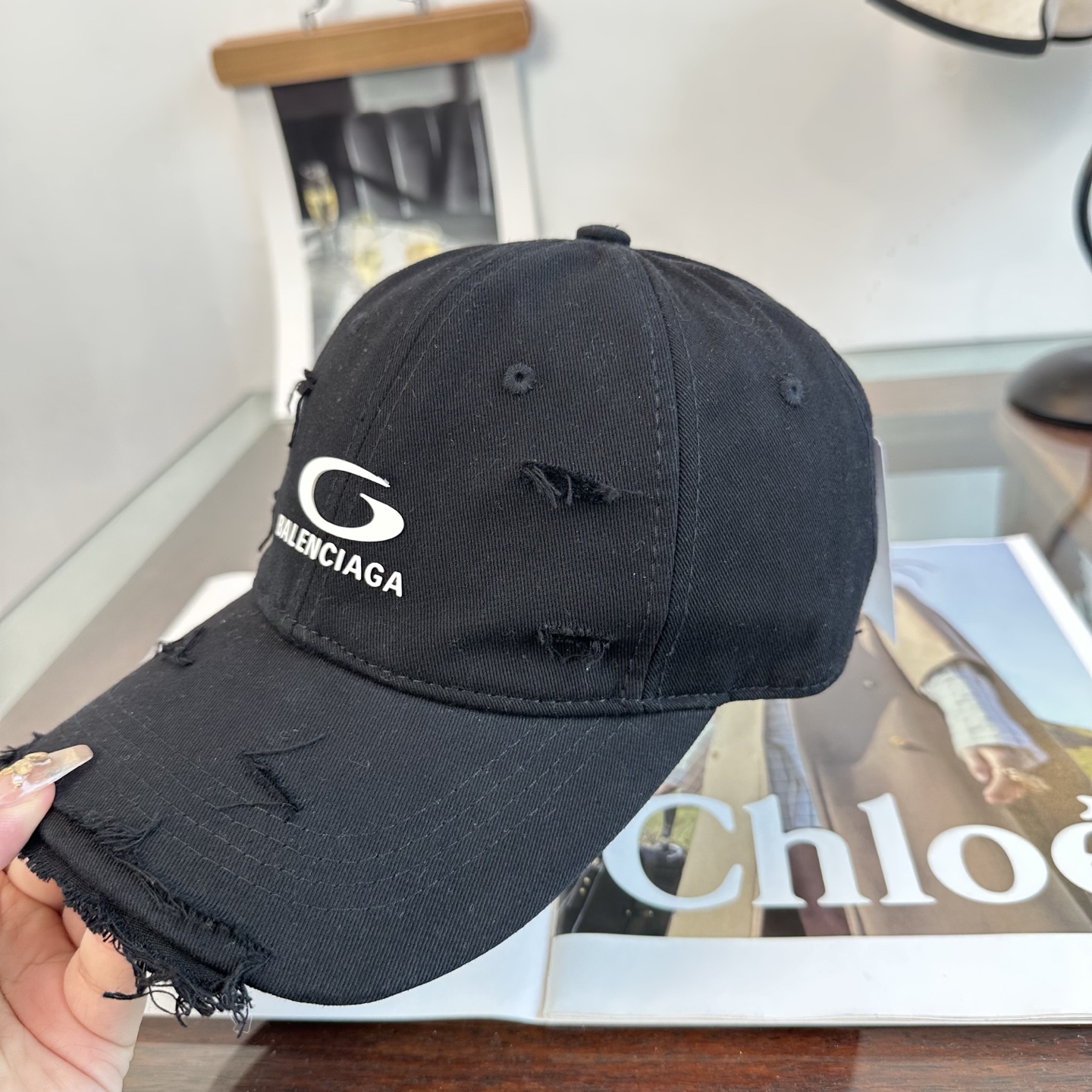 新品Balencia*a 巴黎世家字母新款棒球帽 现货秒发🧢简约时尚超级无敌好看的帽子！情侣款！
