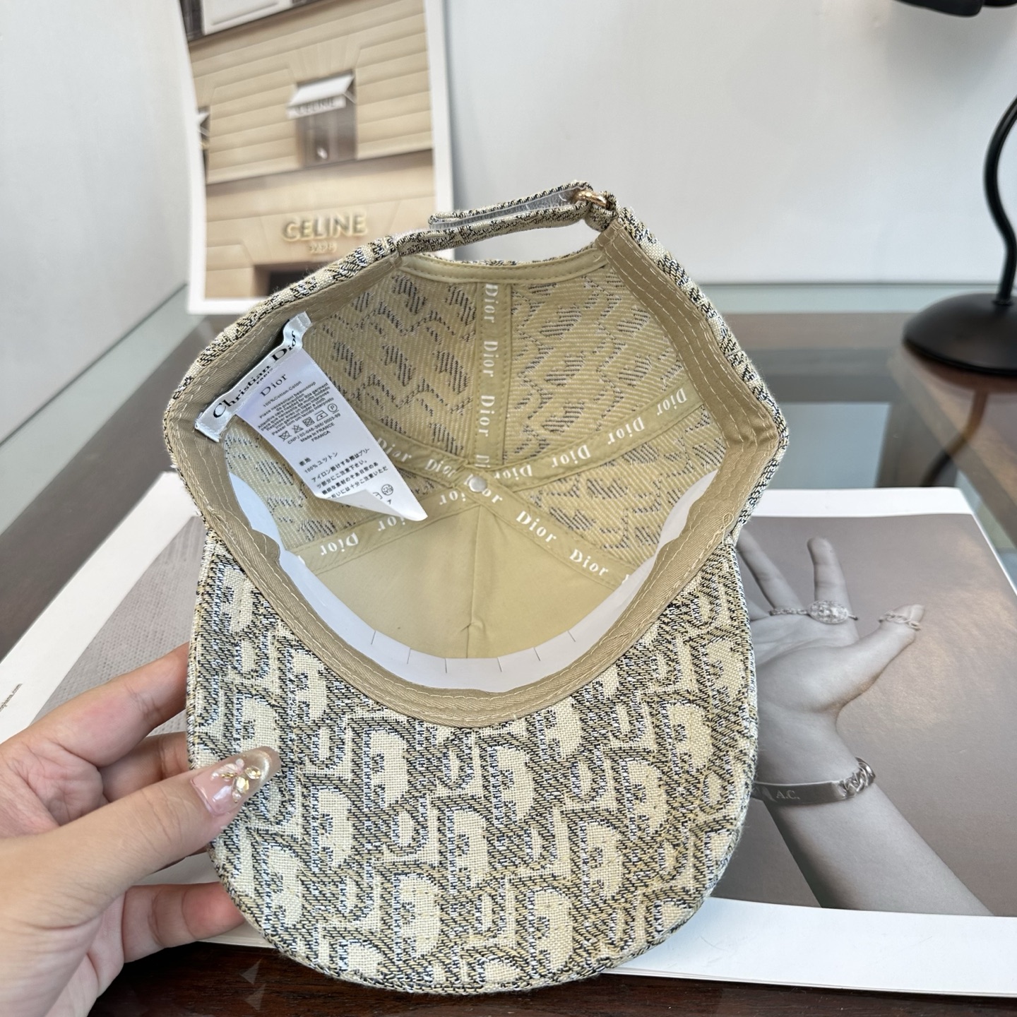 DIOR迪奥 官网同步新款发布 D家棒球帽🧢超级火爆