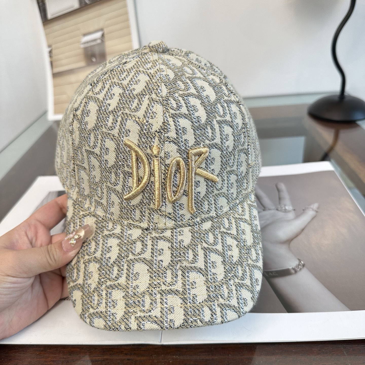 DIOR迪奥 官网同步新款发布 D家棒球帽🧢超级火爆