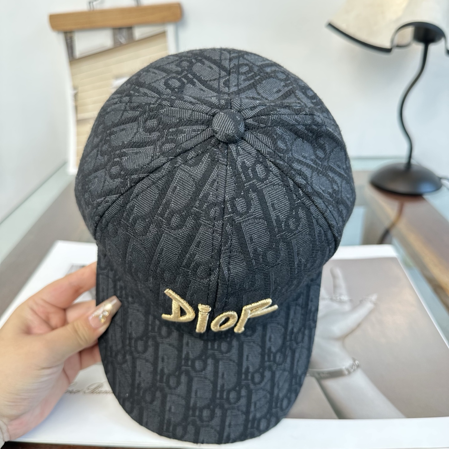 DIOR迪奥 官网同步新款发布 D家棒球帽🧢超级火爆