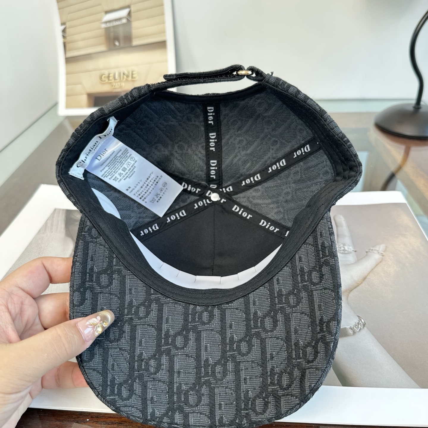 DIOR迪奥 官网同步新款发布 D家棒球帽🧢超级火爆