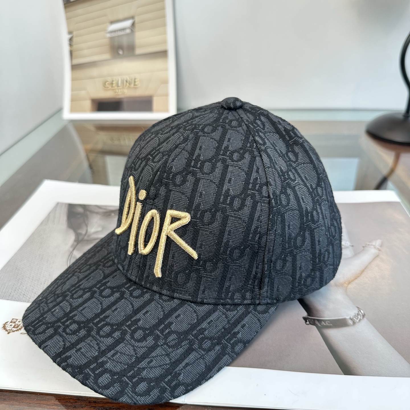 DIOR迪奥 官网同步新款发布 D家棒球帽🧢超级火爆