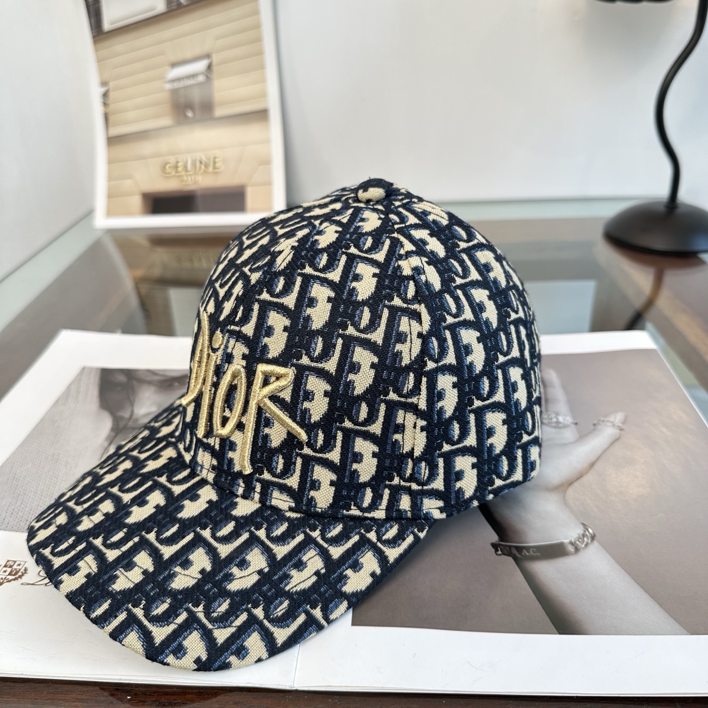 DIOR迪奥 官网同步新款发布 D家棒球帽🧢超级火爆