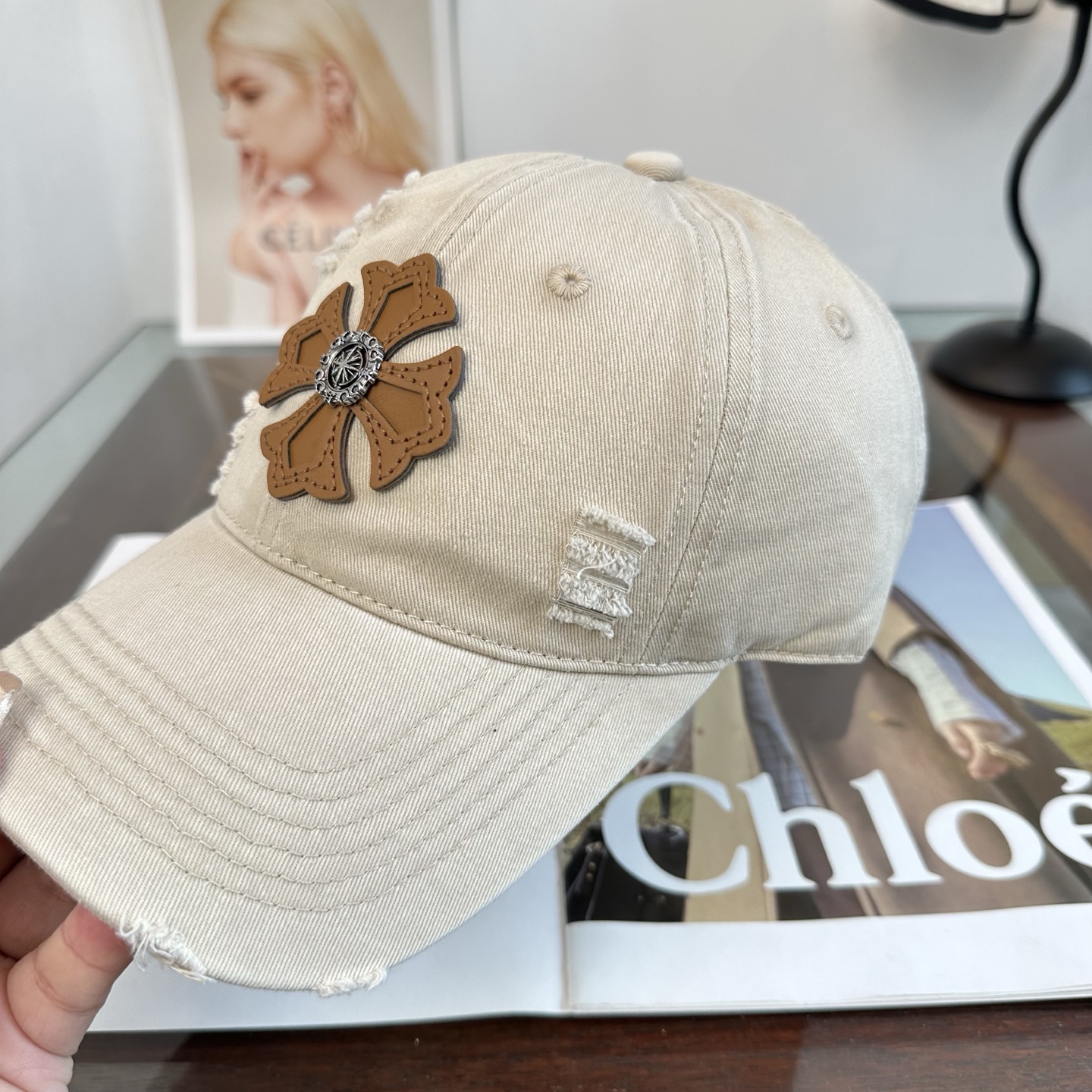 Chrome hearts 克罗心 新款十字架 高品质棒球帽，高端定制版！网红时尚博主同款！墙裂推荐！质量巨好！谁戴谁好