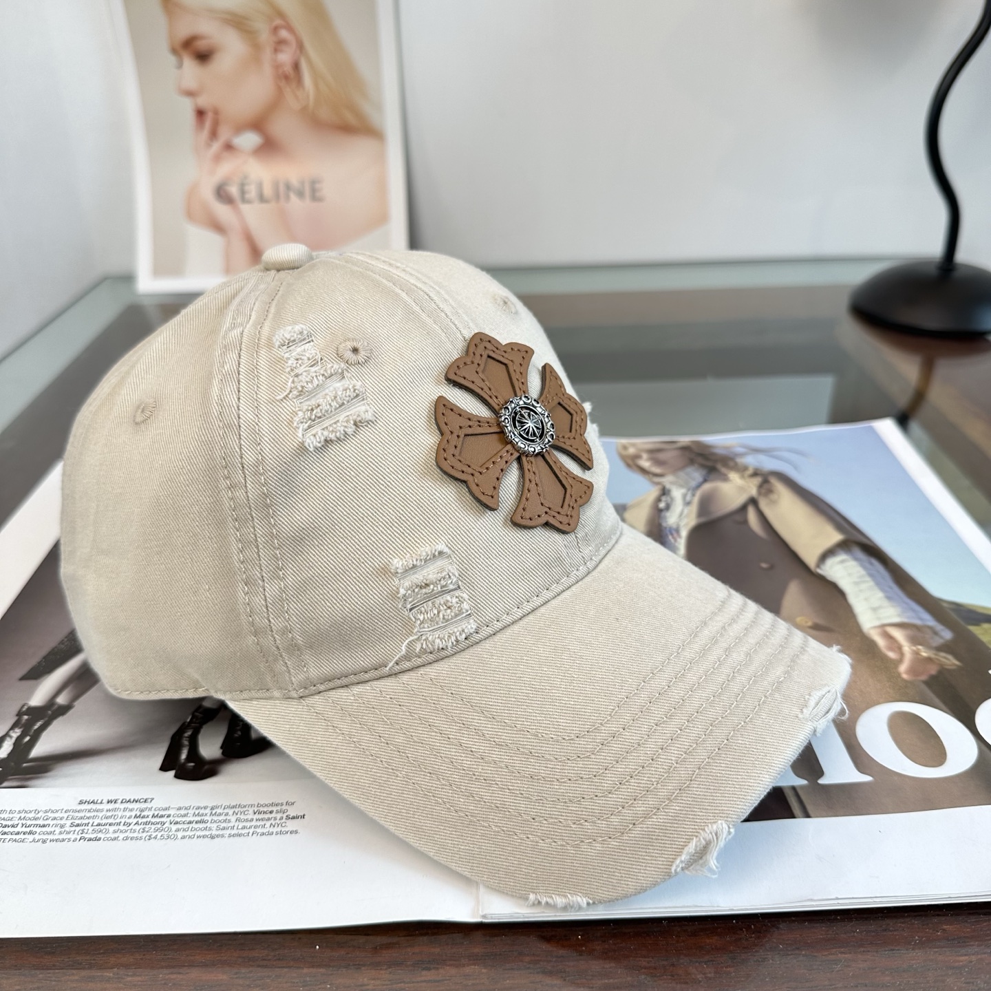 Chrome hearts 克罗心 新款十字架 高品质棒球帽，高端定制版！网红时尚博主同款！墙裂推荐！质量巨好！谁戴谁好