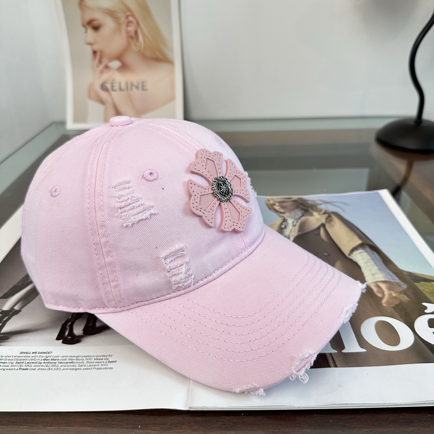 Chrome hearts 克罗心 新款十字架 高品质棒球帽，高端定制版！网红时尚博主同款！墙裂推荐！质量巨好！谁戴谁好
