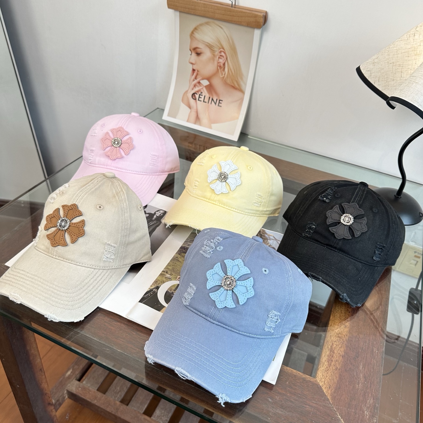 Chrome hearts 克罗心 新款十字架 高品质棒球帽，高端定制版！网红时尚博主同款！墙裂推荐！质量巨好！谁戴谁好