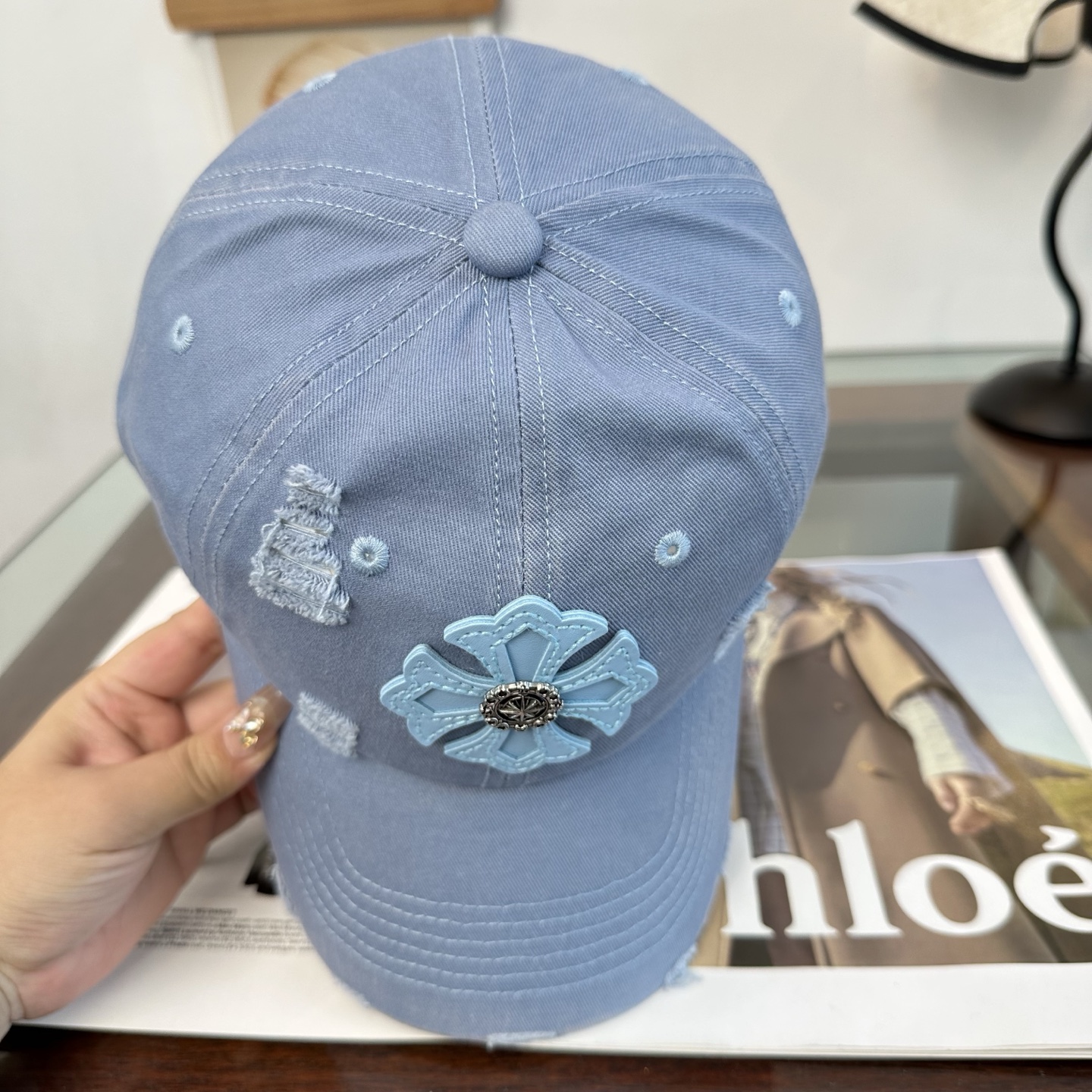 Chrome hearts 克罗心 新款十字架 高品质棒球帽，高端定制版！网红时尚博主同款！墙裂推荐！质量巨好！谁戴谁好