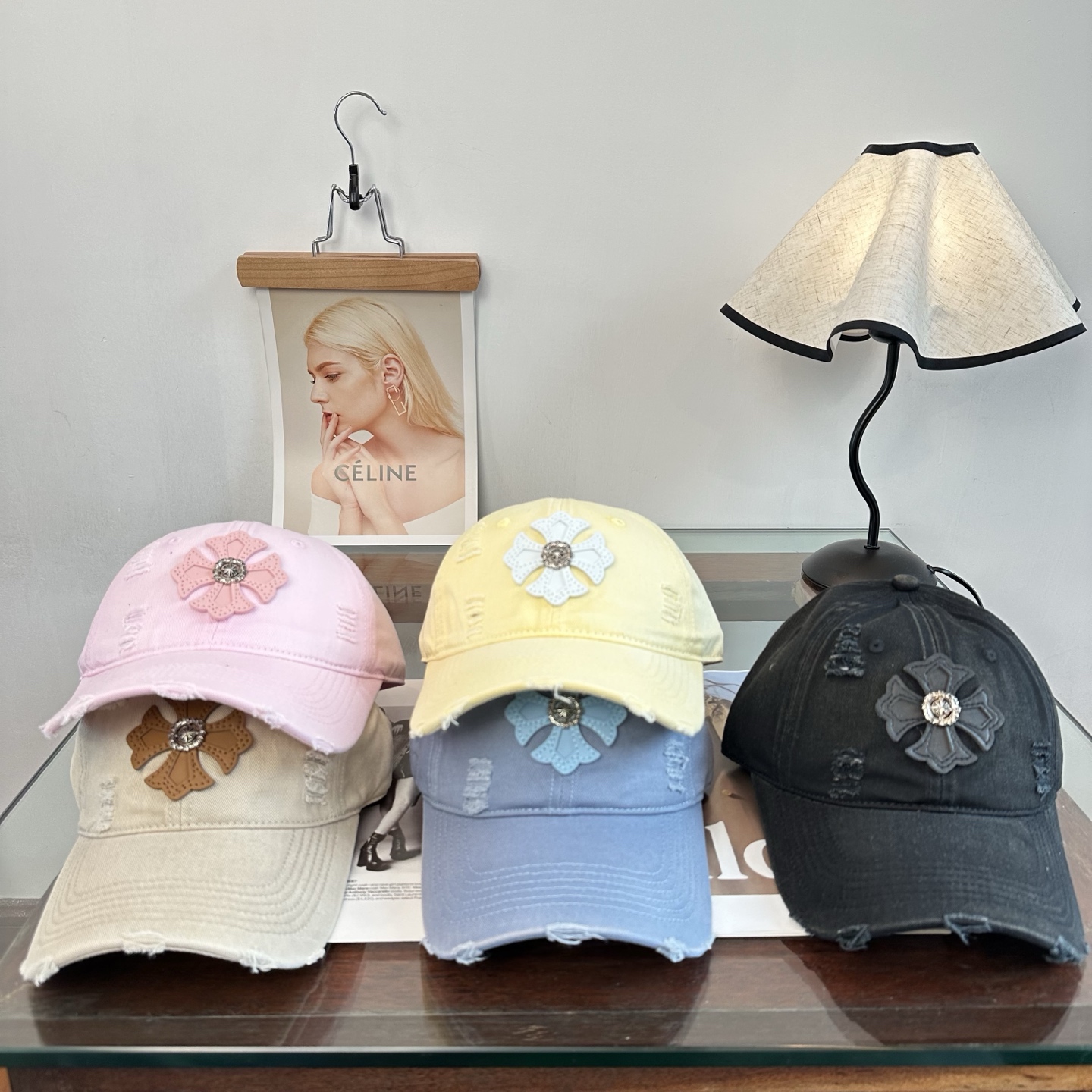 Chrome hearts 克罗心 新款十字架 高品质棒球帽，高端定制版！网红时尚博主同款！墙裂推荐！质量巨好！谁戴谁好