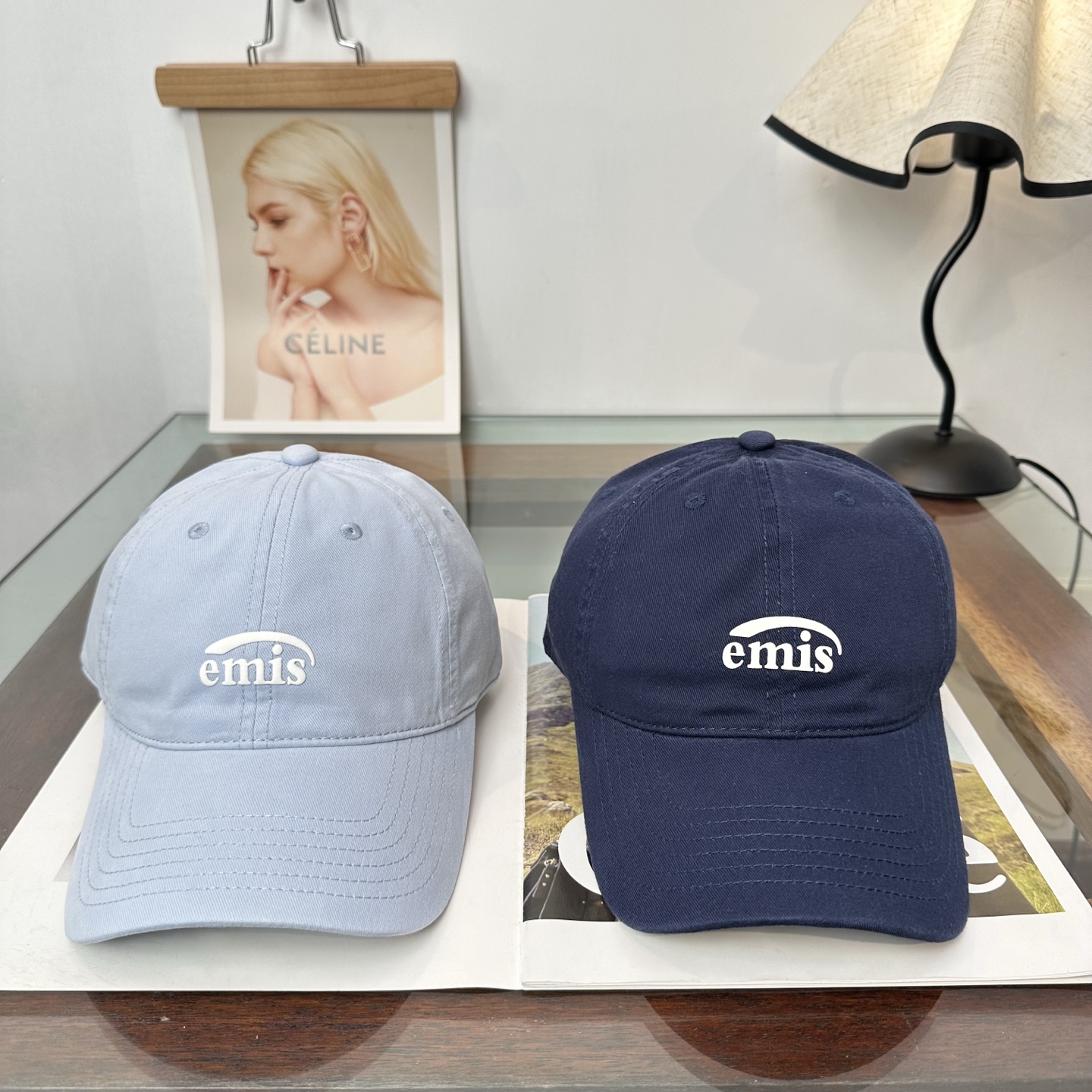 emis 棒球帽 纯色系给足街头风，时尚达人挚爱的色调 精选效果超完美！ 细节做工无可挑剔！男女同款！