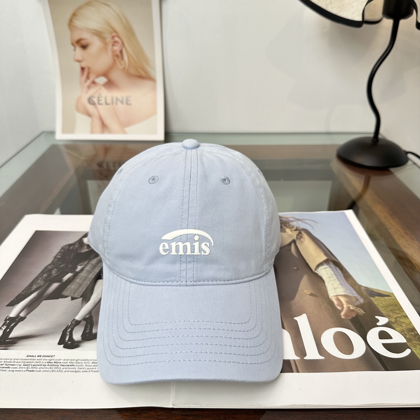 emis 棒球帽 纯色系给足街头风，时尚达人挚爱的色调 精选效果超完美！ 细节做工无可挑剔！男女同款！
