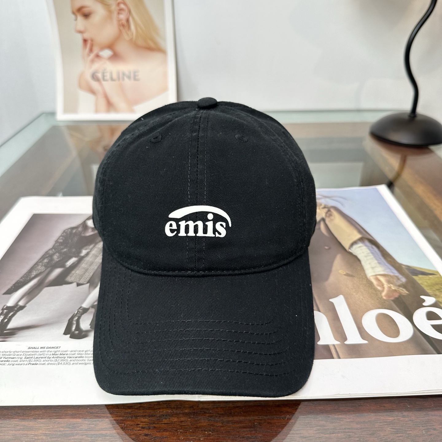 emis 棒球帽 纯色系给足街头风，时尚达人挚爱的色调 精选效果超完美！ 细节做工无可挑剔！男女同款！