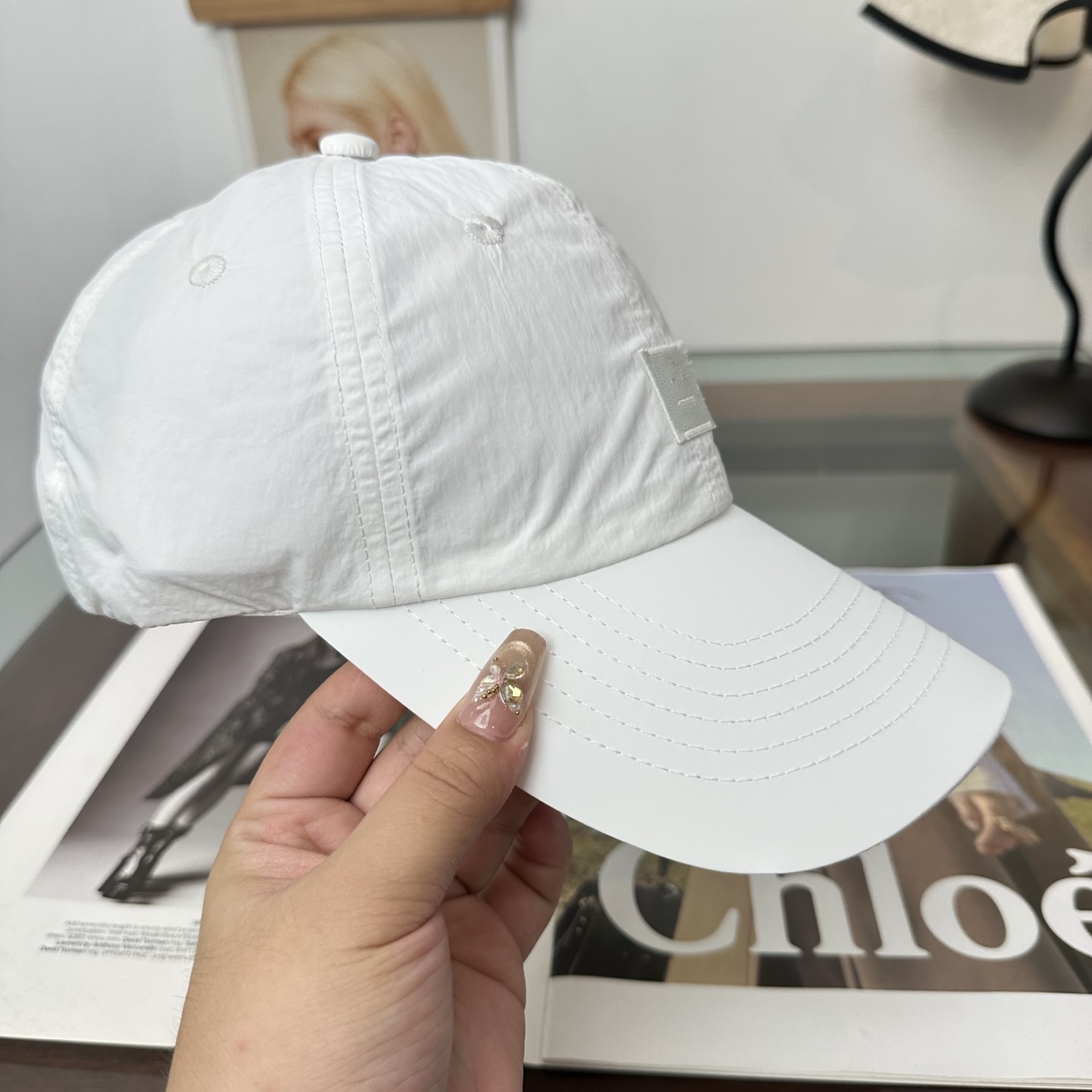 ACNE 棒球帽 纯色系给足街头风，时尚达人挚爱的色调 精选效果超完美！ 细节做工无可挑剔！男女同款！