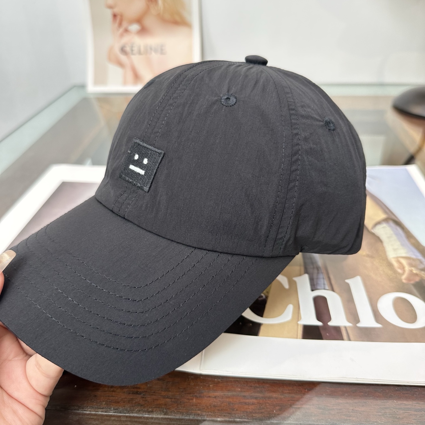 ACNE 棒球帽 纯色系给足街头风，时尚达人挚爱的色调 精选效果超完美！ 细节做工无可挑剔！男女同款！