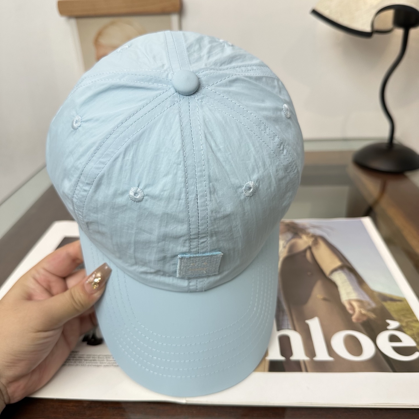 ACNE 棒球帽 纯色系给足街头风，时尚达人挚爱的色调 精选效果超完美！ 细节做工无可挑剔！男女同款！