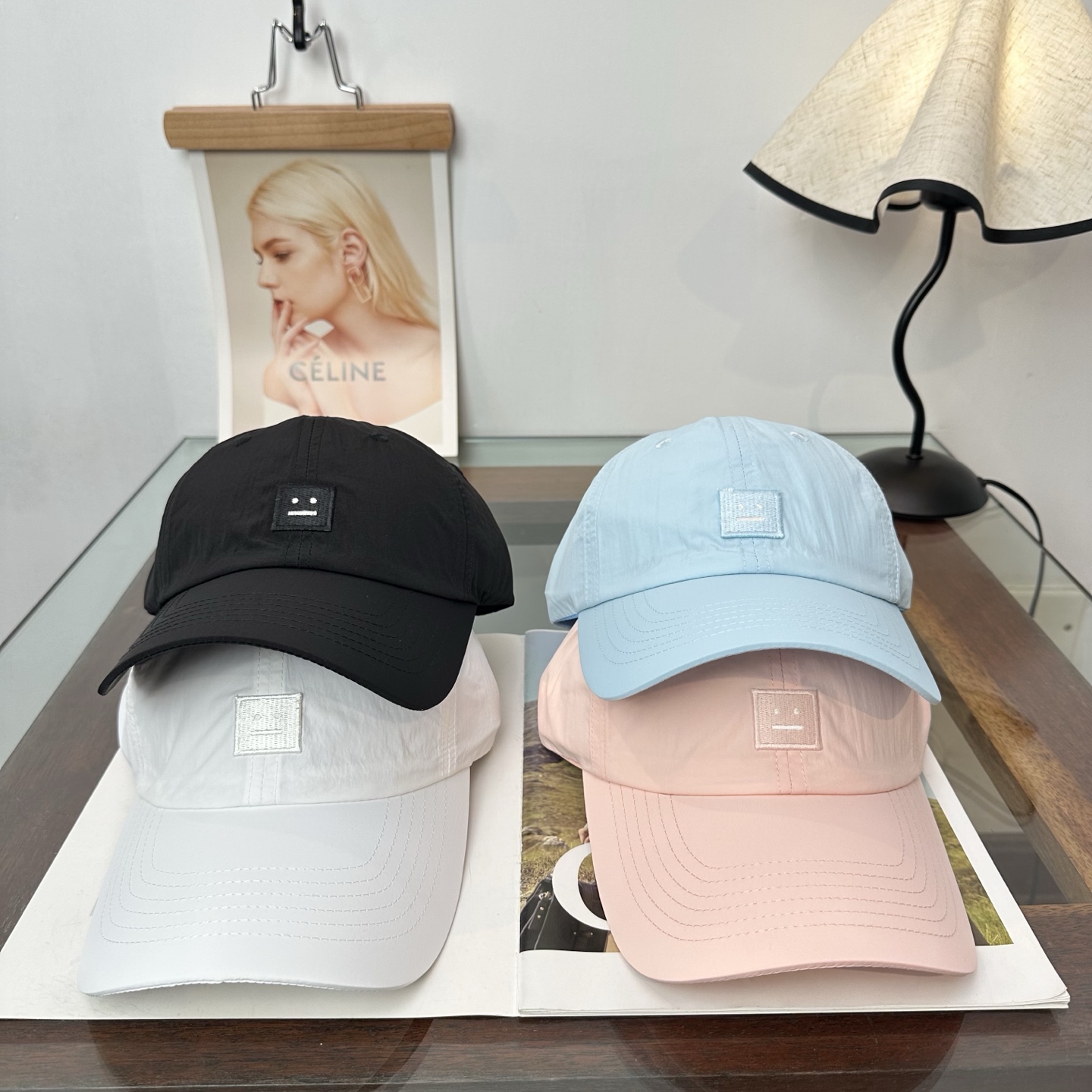 ACNE 棒球帽 纯色系给足街头风，时尚达人挚爱的色调 精选效果超完美！ 细节做工无可挑剔！男女同款！
