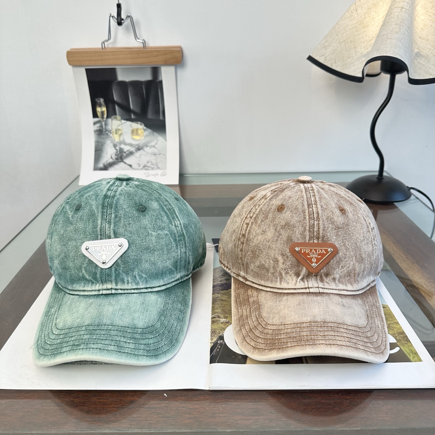 普拉达 Prada 经典渔夫帽，显脸小 大牌款超好搭配，赶紧入手！