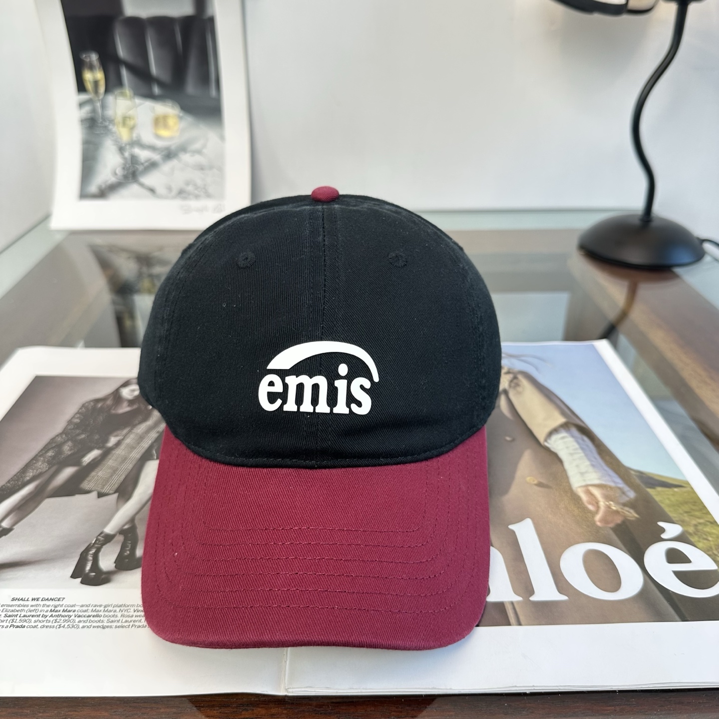 emis 棒球帽 纯色系给足街头风，时尚达人挚爱的色调 精选效果超完美！ 细节做工无可挑剔！男女同款！