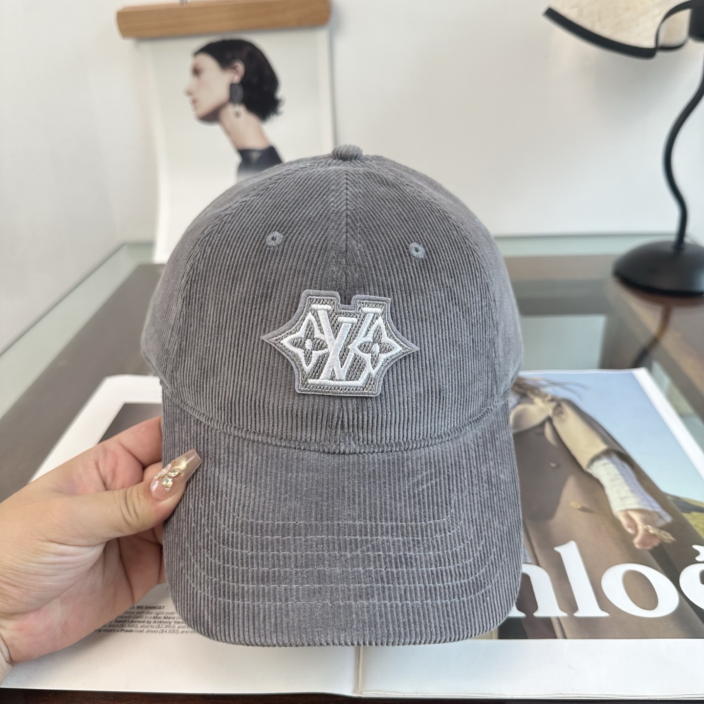 🧢路易威登棒球帽 LouisVuitton😍新款LV棒球帽，重工打造♥️高端大气，百搭款🤗男女通用！