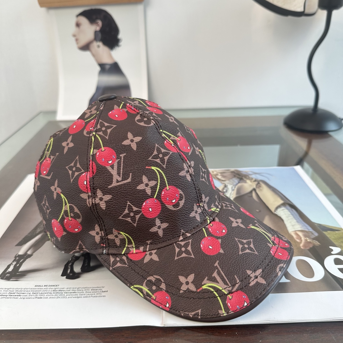 🧢路易威登棒球帽 LouisVuitton😍新款LV棒球帽，重工打造♥️高端大气，百搭款🤗男女通用！
