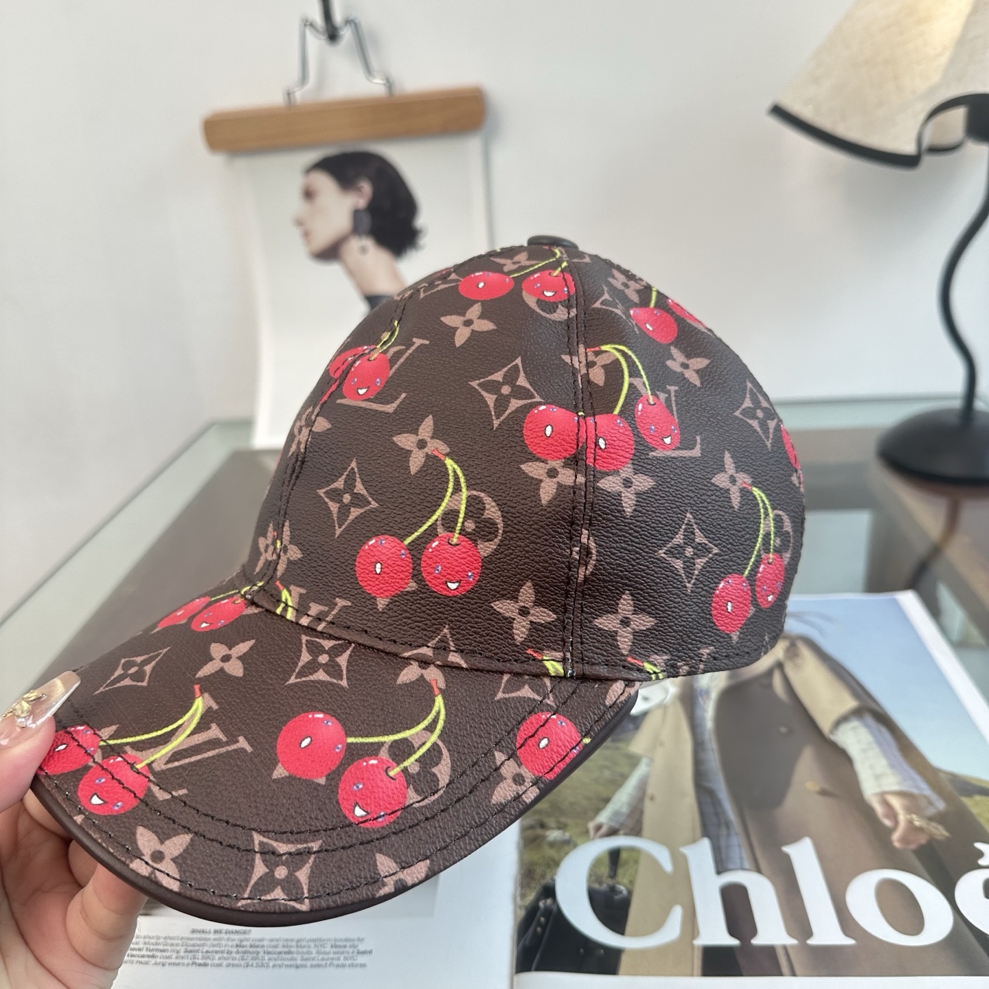 🧢路易威登棒球帽 LouisVuitton😍新款LV棒球帽，重工打造♥️高端大气，百搭款🤗男女通用！