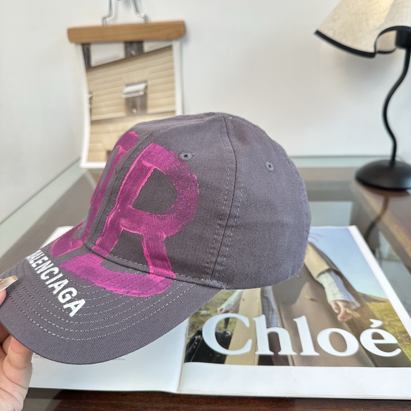 新品Balenciaga 巴黎世家字母新款棒球帽 现货秒发🧢简约时尚超级无敌好看的帽子！情侣款！
