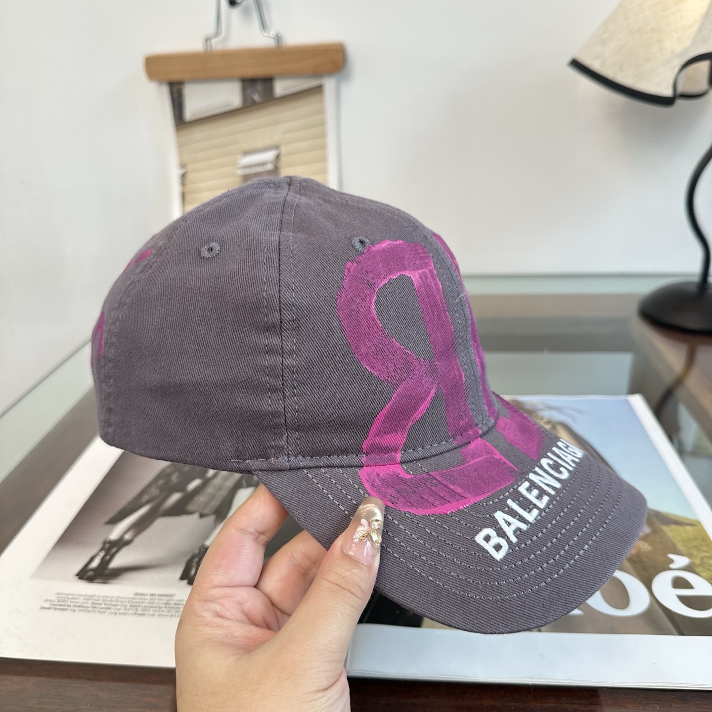 新品Balenciaga 巴黎世家字母新款棒球帽 现货秒发🧢简约时尚超级无敌好看的帽子！情侣款！