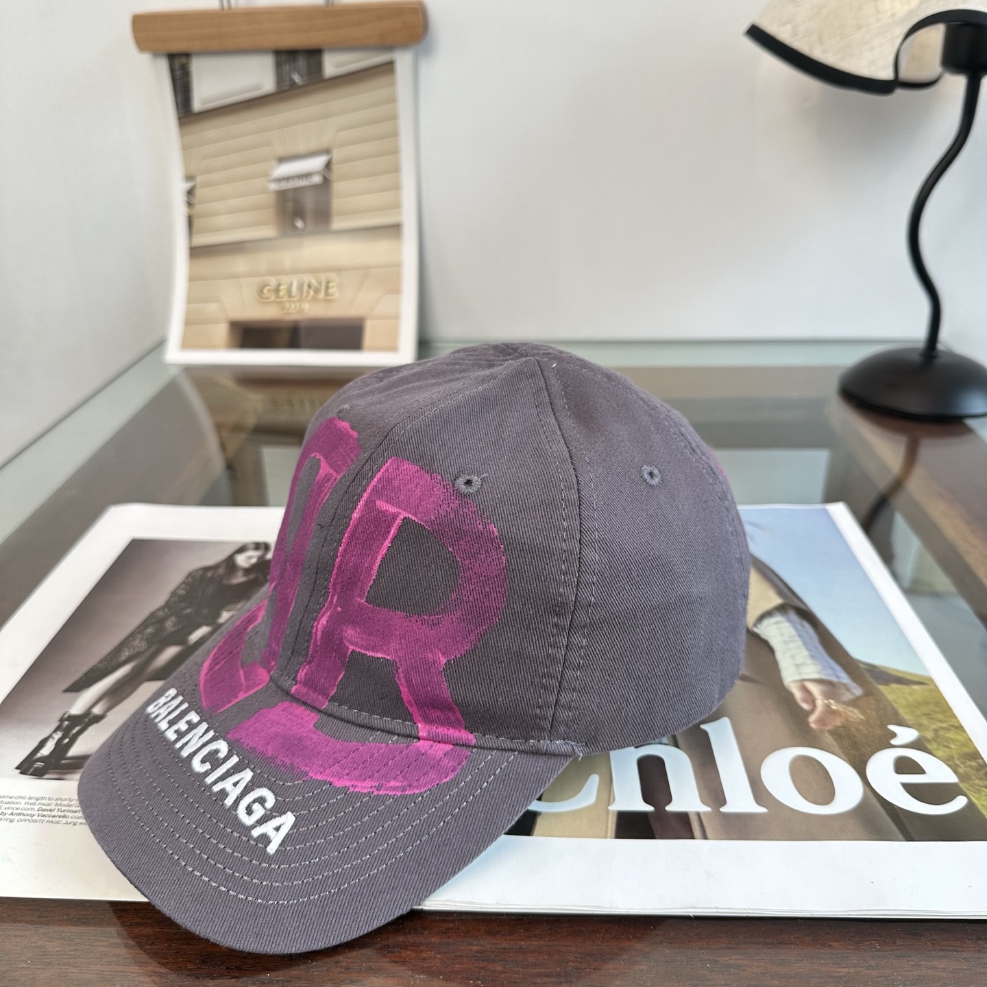 新品Balenciaga 巴黎世家字母新款棒球帽 现货秒发🧢简约时尚超级无敌好看的帽子！情侣款！