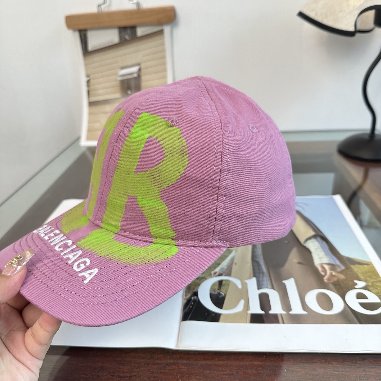 新品Balenciaga 巴黎世家字母新款棒球帽 现货秒发🧢简约时尚超级无敌好看的帽子！情侣款！