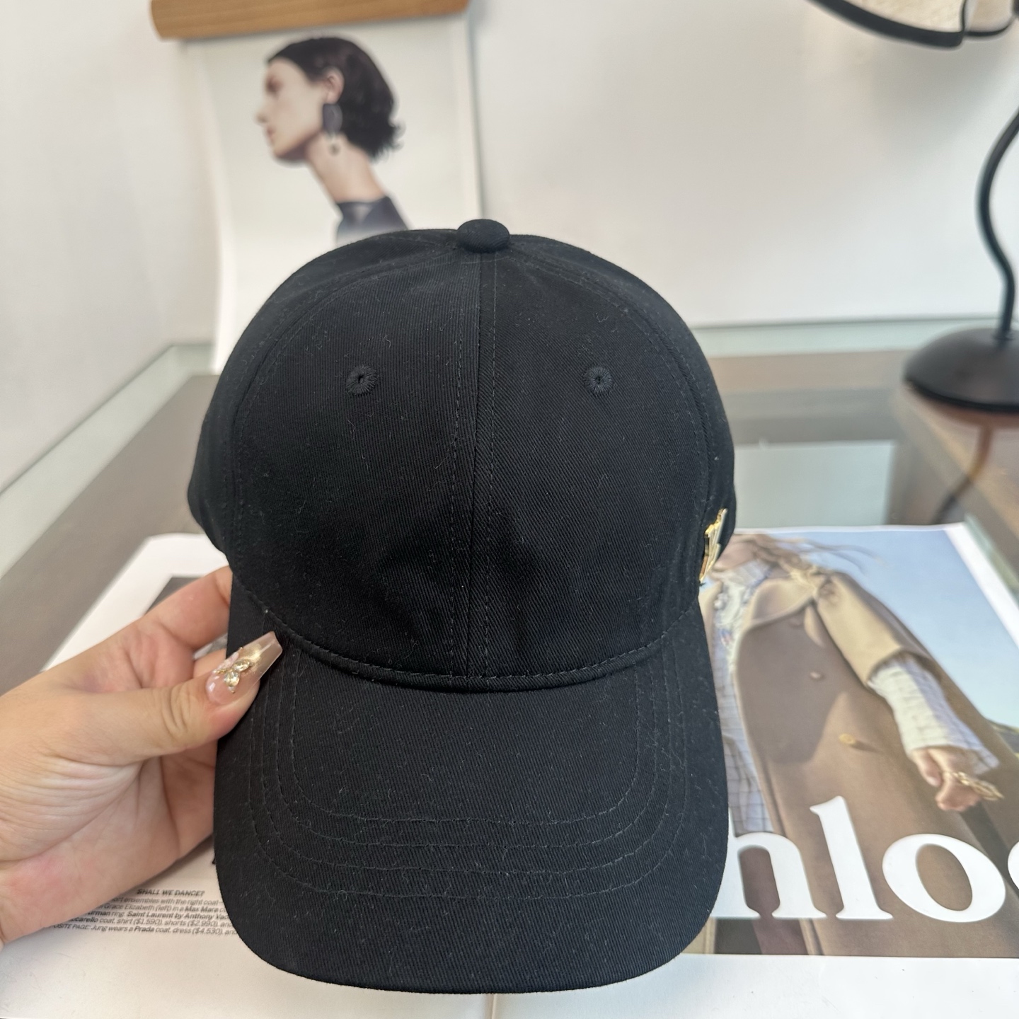 🧢路易威登棒球帽 LouisVuitton😍新款LV棒球帽，重工打造♥️高端大气，百搭款🤗男女通用！