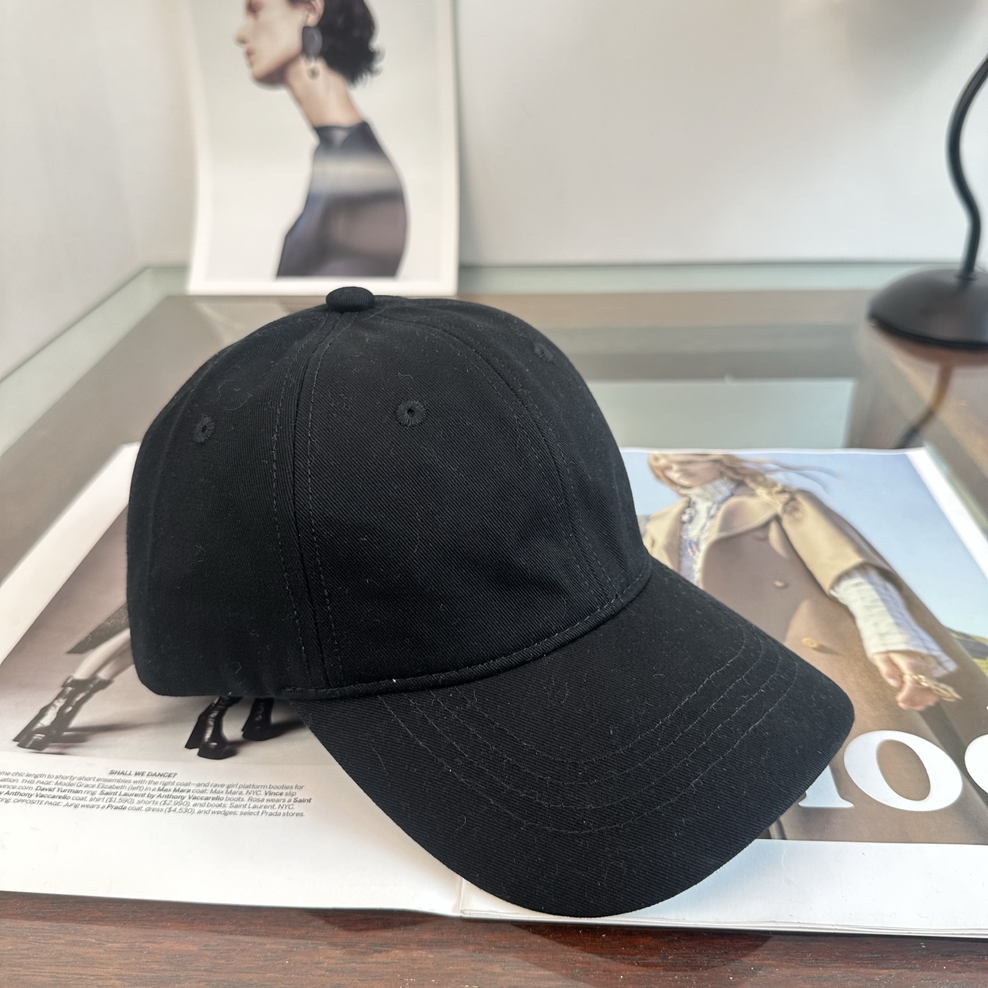 🧢路易威登棒球帽 LouisVuitton😍新款LV棒球帽，重工打造♥️高端大气，百搭款🤗男女通用！