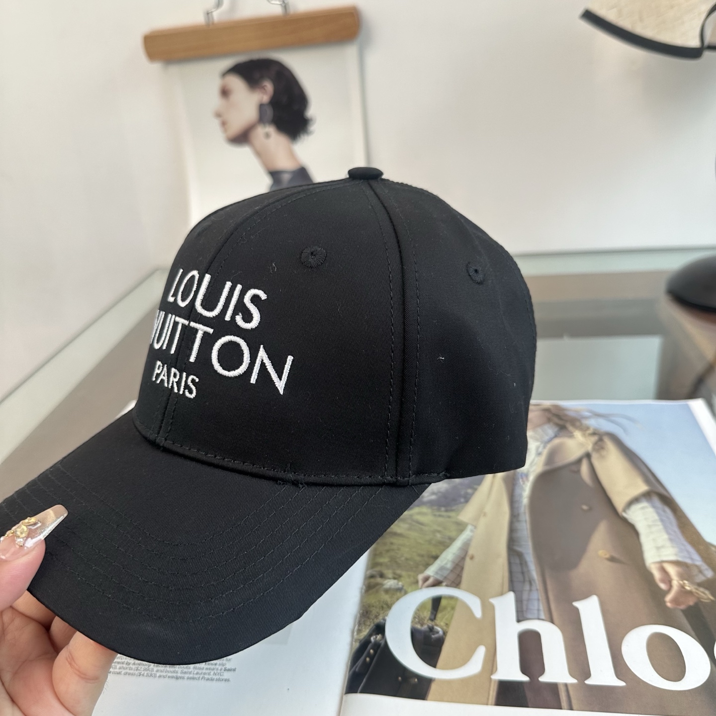 🧢路易威登棒球帽 LouisVuitton😍新款LV棒球帽，重工打造♥️高端大气，百搭款🤗男女通用！