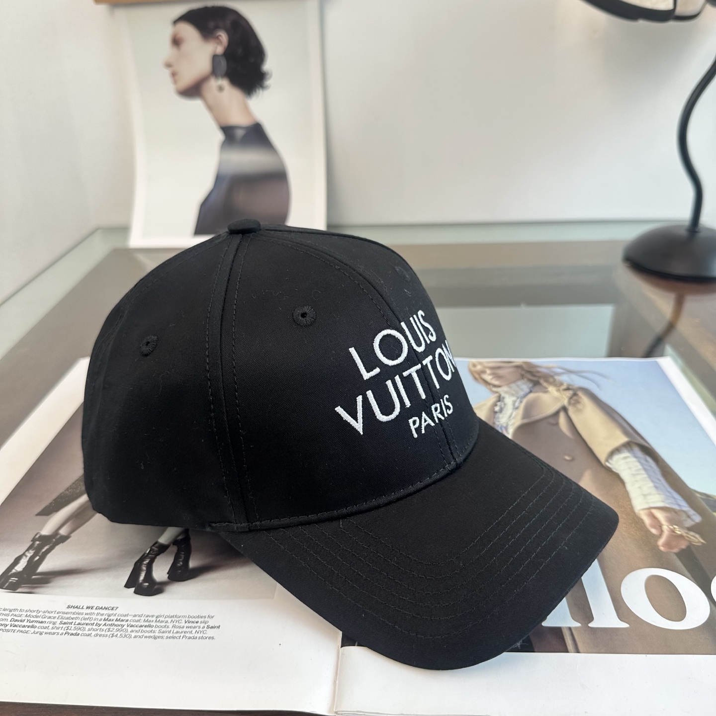 🧢路易威登棒球帽 LouisVuitton😍新款LV棒球帽，重工打造♥️高端大气，百搭款🤗男女通用！