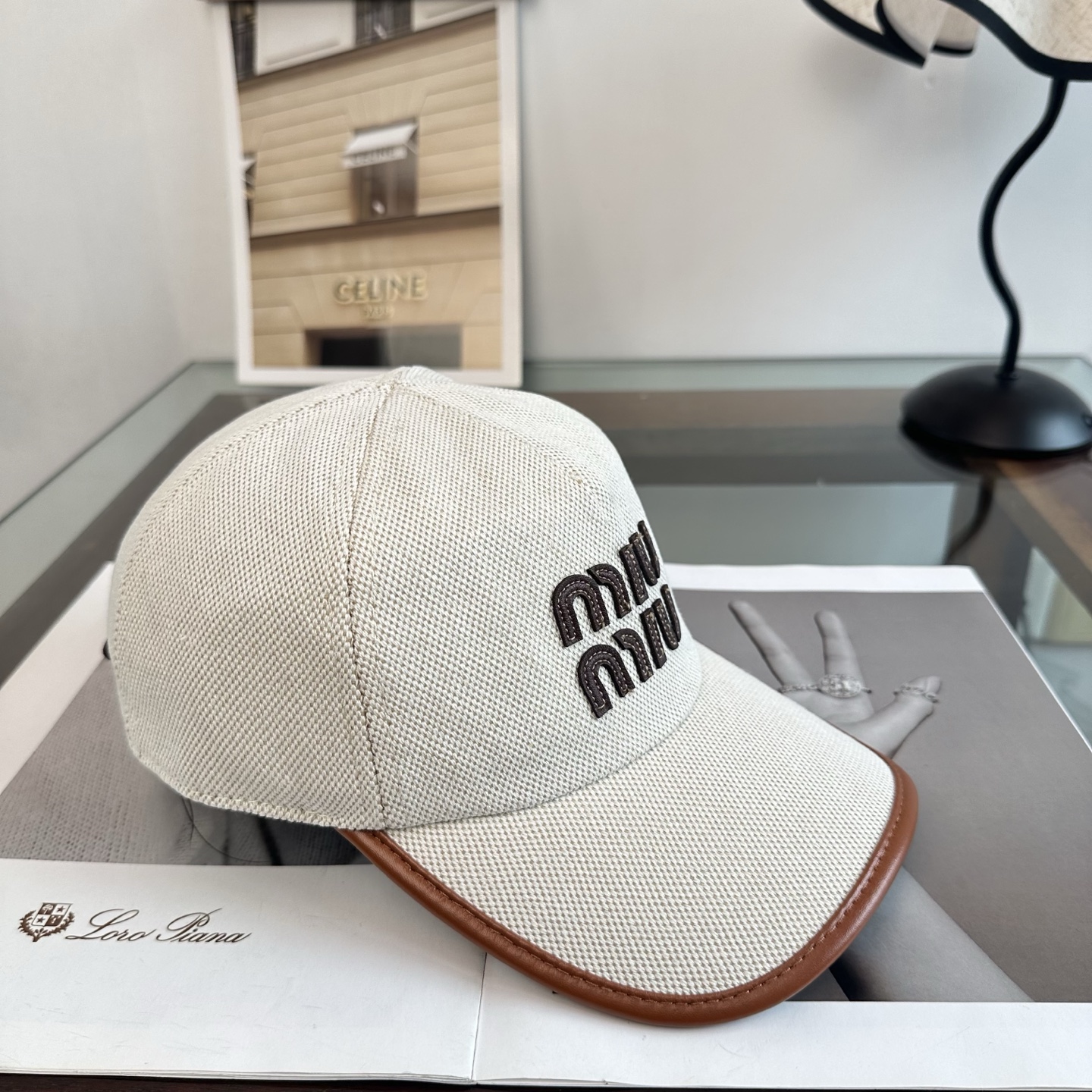 谬谬miumiu 原单 新款棒球帽，正品开模订制，原版做工细致质量超赞！