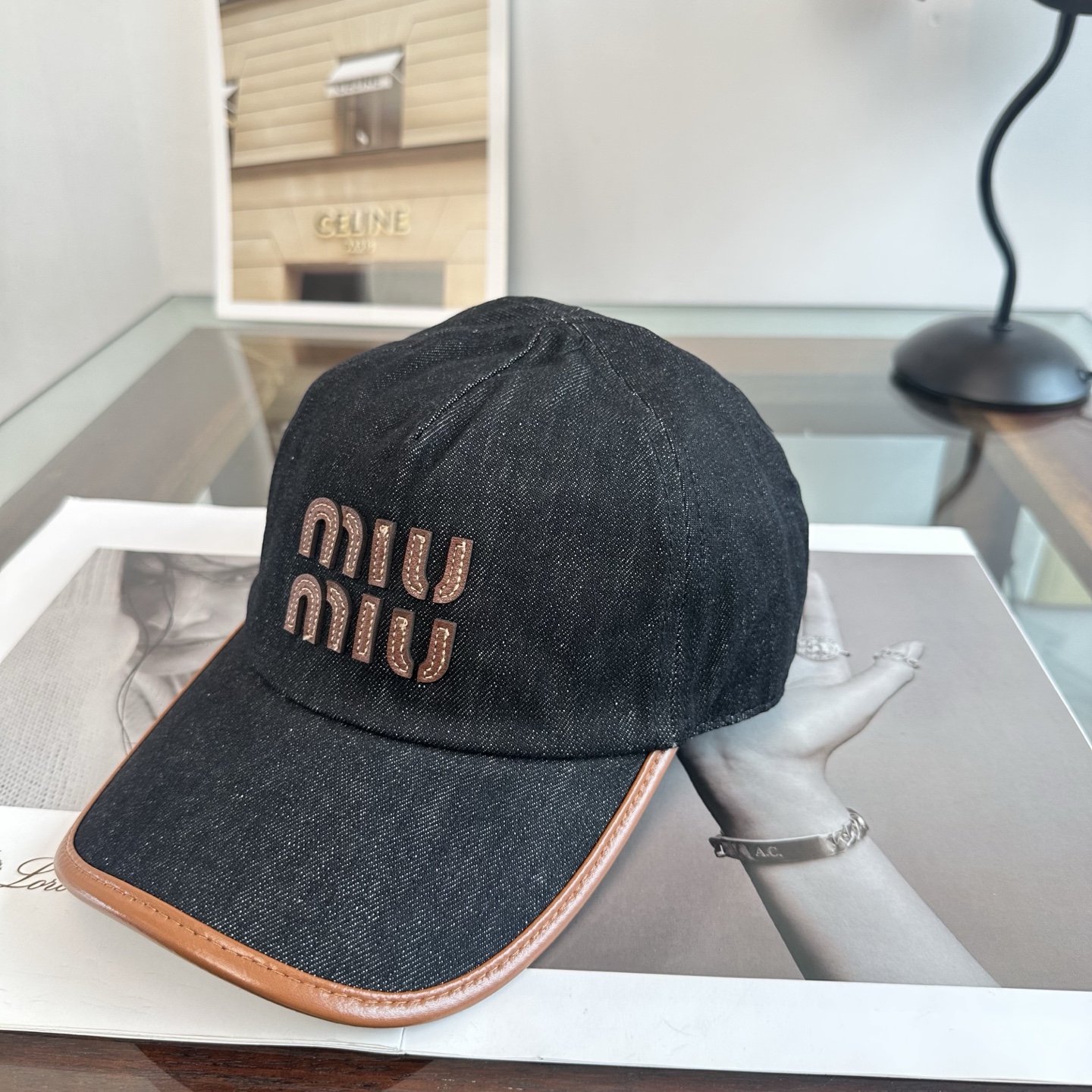 谬谬miumiu 原单 新款棒球帽，正品开模订制，原版做工细致质量超赞！