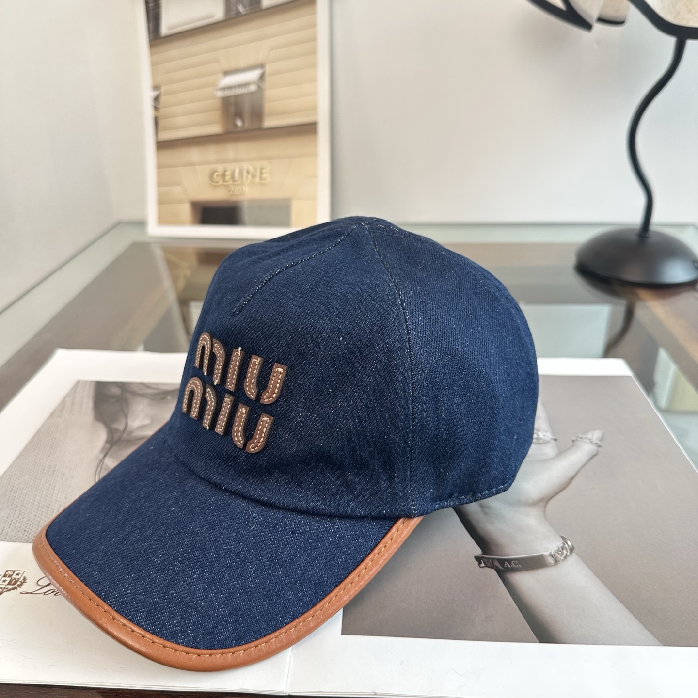 谬谬miumiu 原单 新款棒球帽，正品开模订制，原版做工细致质量超赞！