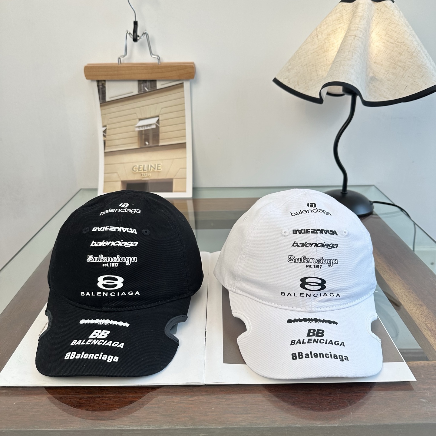 新品Balenciaga 巴黎世家字母新款棒球帽 现货秒发🧢简约时尚超级无敌好看的帽子！情侣款！