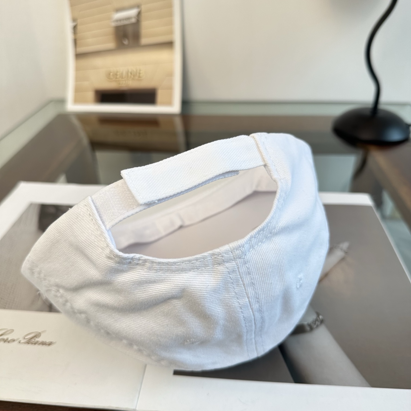 新品Balenciaga 巴黎世家字母新款棒球帽 现货秒发🧢简约时尚超级无敌好看的帽子！情侣款！