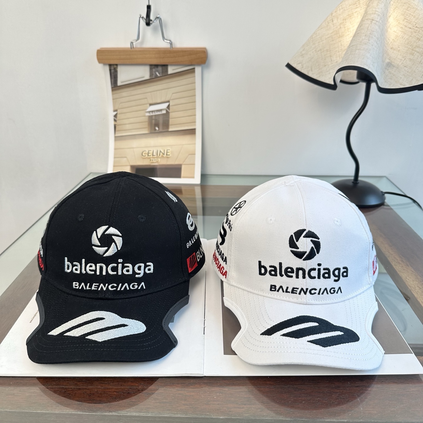 新品Balenciaga 巴黎世家字母新款棒球帽 现货秒发🧢简约时尚超级无敌好看的帽子！情侣款！