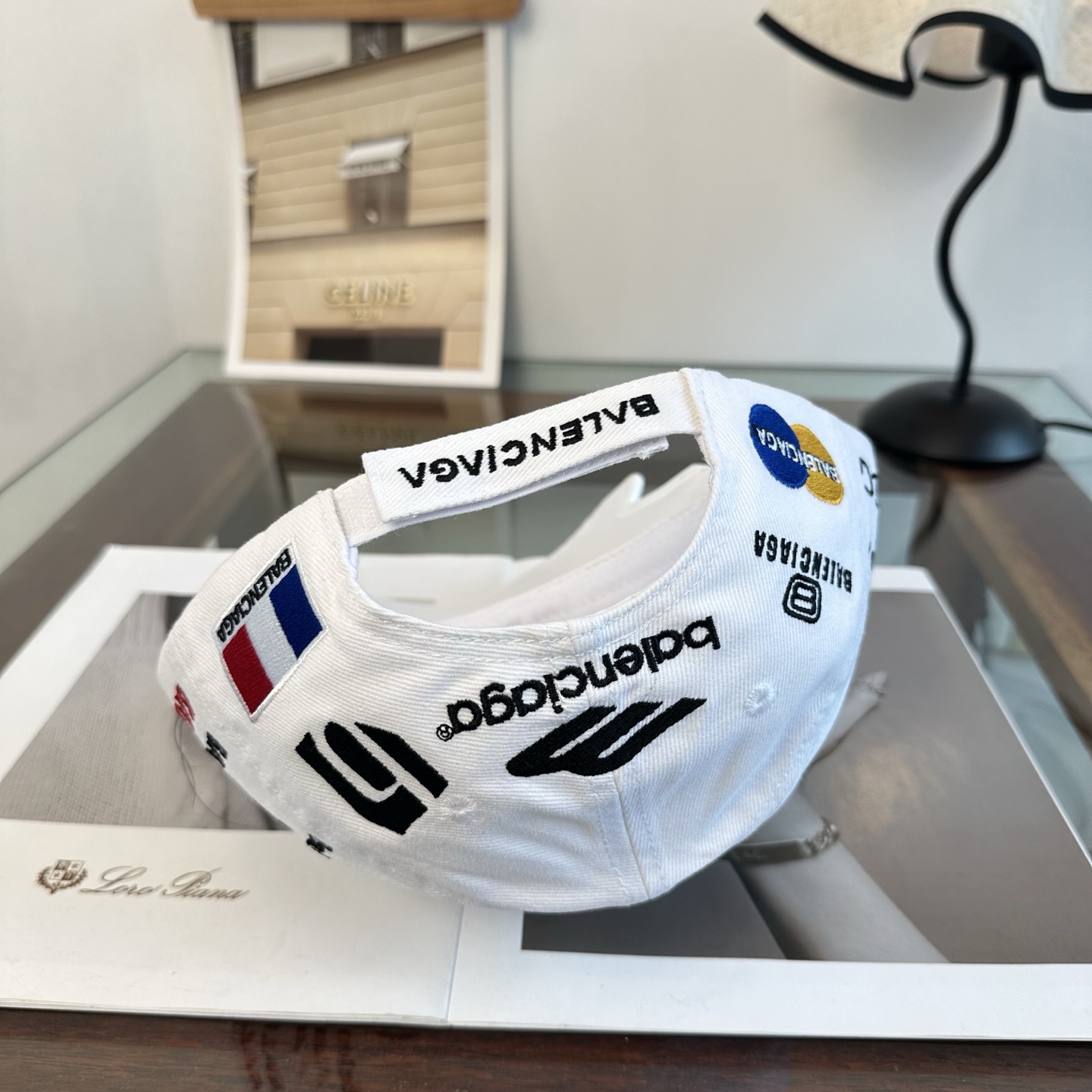新品Balenciaga 巴黎世家字母新款棒球帽 现货秒发🧢简约时尚超级无敌好看的帽子！情侣款！