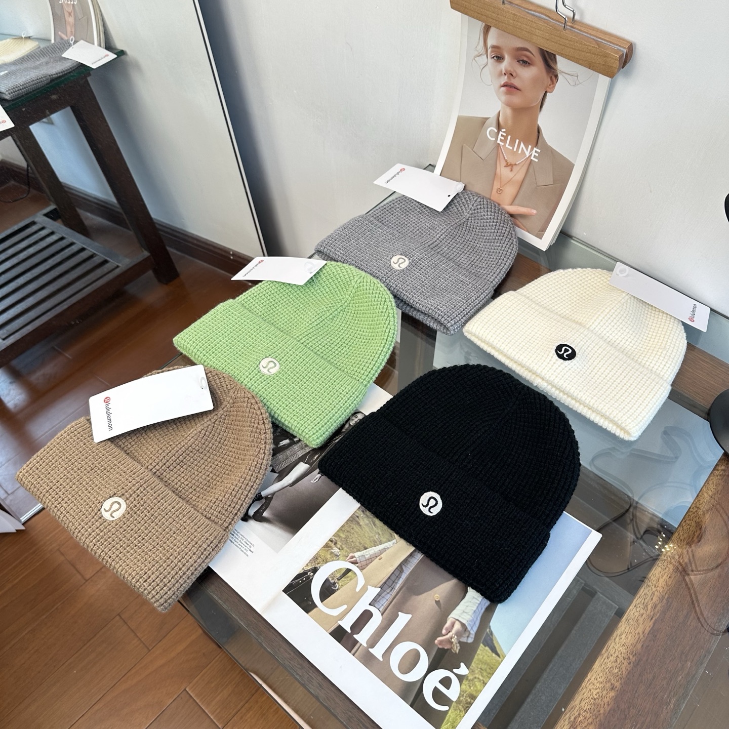 NO:928551,lululemon's new autumn and winter knitted beanie is super popular and has first-class texture, perfect for going out on the street!  Age-reducing artifact hat, straw hat, fisherman hat, baseball cap, hat, espadrilles, hats19860909lululemon 秋冬新款针织毛线帽,超火爆质感一流,出街超好搭配！减龄神器帽子草帽渔夫帽棒球帽,帽子,espadrilles,hats,hat
