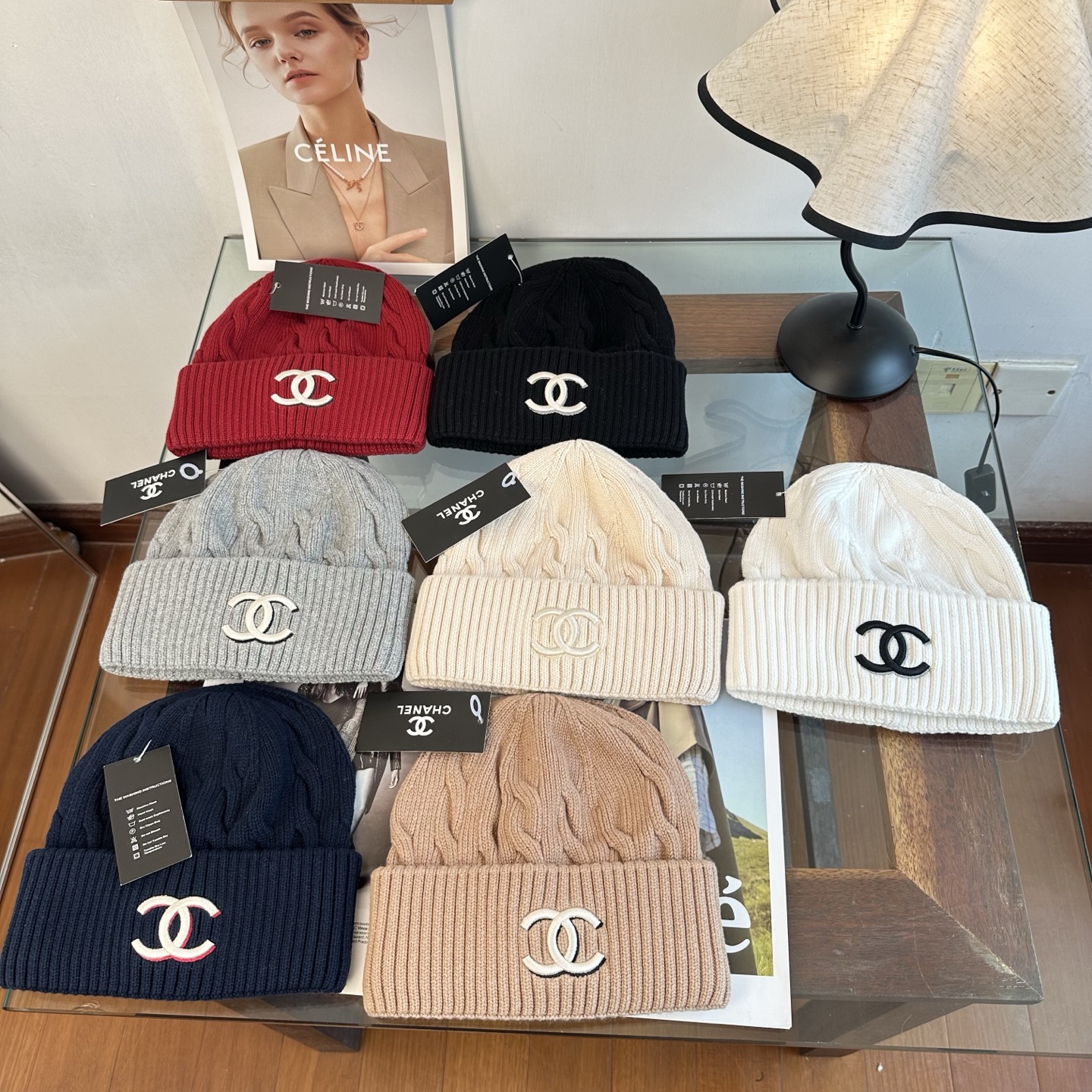 NO:928562,CHANEL Chanel's new autumn and winter knitted woolen hat, super popular and first-class texture, very easy to match when going out!  Age-reducing artifact hat, straw hat, fisherman hat, baseball cap, hat, chanel, chanel, espadrilles, hats19860909CHANEL香奈儿 秋冬新款针织毛线帽,超火爆质感一流,出街超好搭配！减龄神器帽子草帽渔夫帽棒球帽,帽子,chanel,chanel,espadrilles,hats,hat