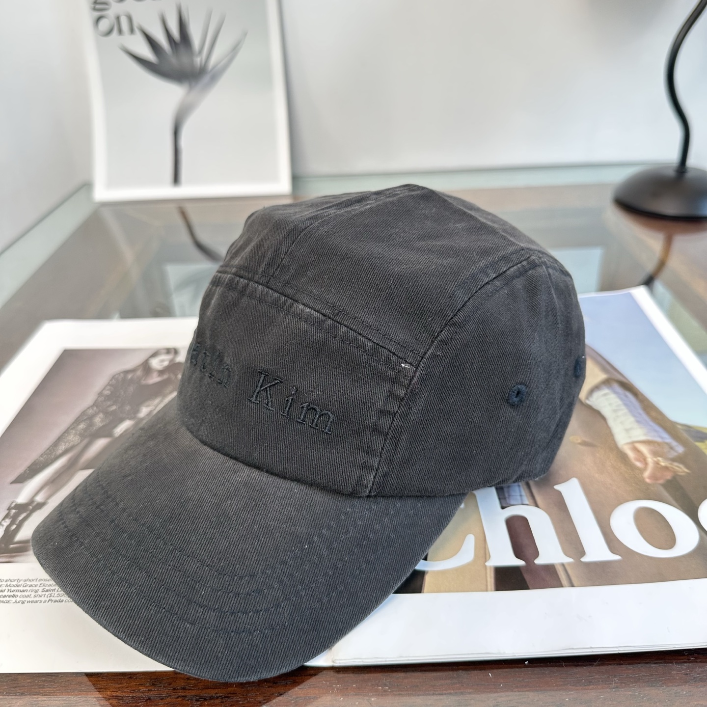 韩国大热的Matin Kim刺绣棒球帽🧢上新啦！最近超爱这款刺绣棒球帽 每个色都很好看 日常通勤、运动都合适 纯棉材质戴