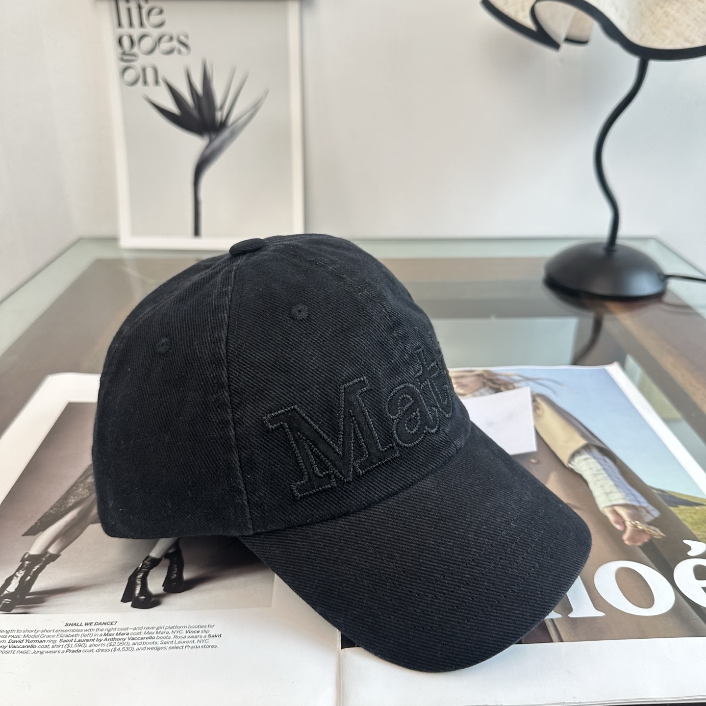 韩国大热的Matin Kim刺绣棒球帽🧢上新啦！最近超爱这款刺绣棒球帽 每个色都很好看 日常通勤、运动都合适 纯棉材质戴