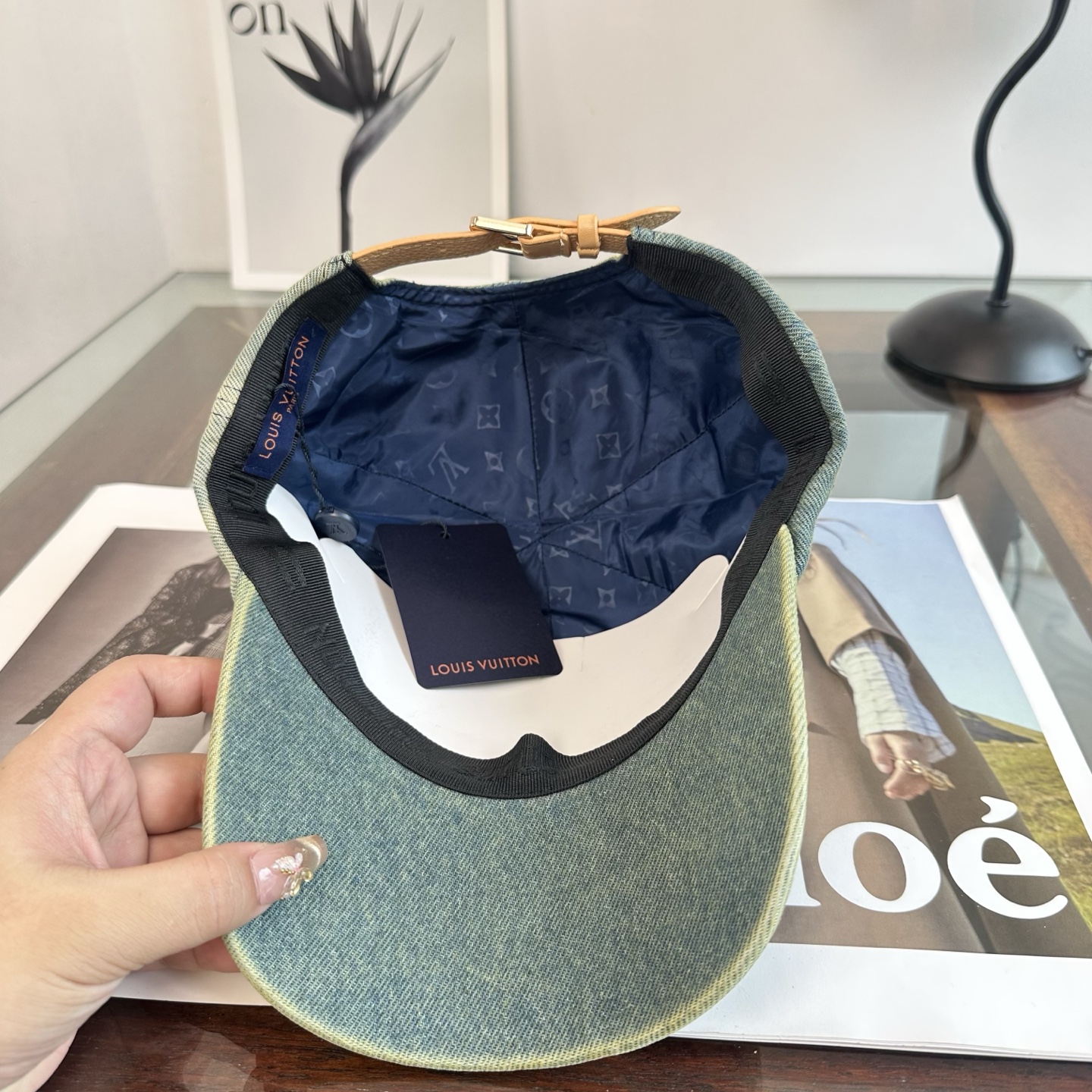 🧢路易威登棒球帽 LouisVuitton😍新款LV棒球帽，重工打造♥️高端大气，百搭款🤗男女通用！