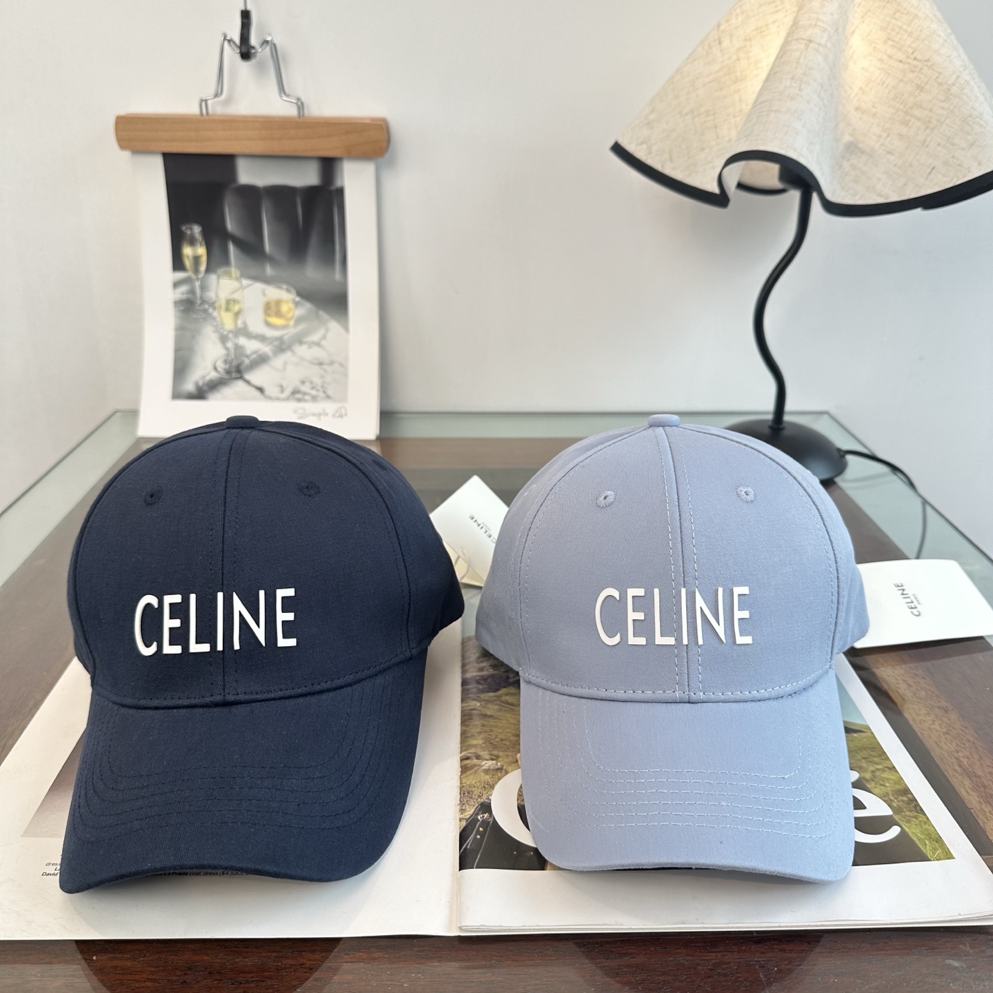 爆款CELINE（赛琳）简约明星同款最新棒球帽，时尚潮流，高端做工！每一个帽子都是用心之作！非一般的品质，男女均可。  