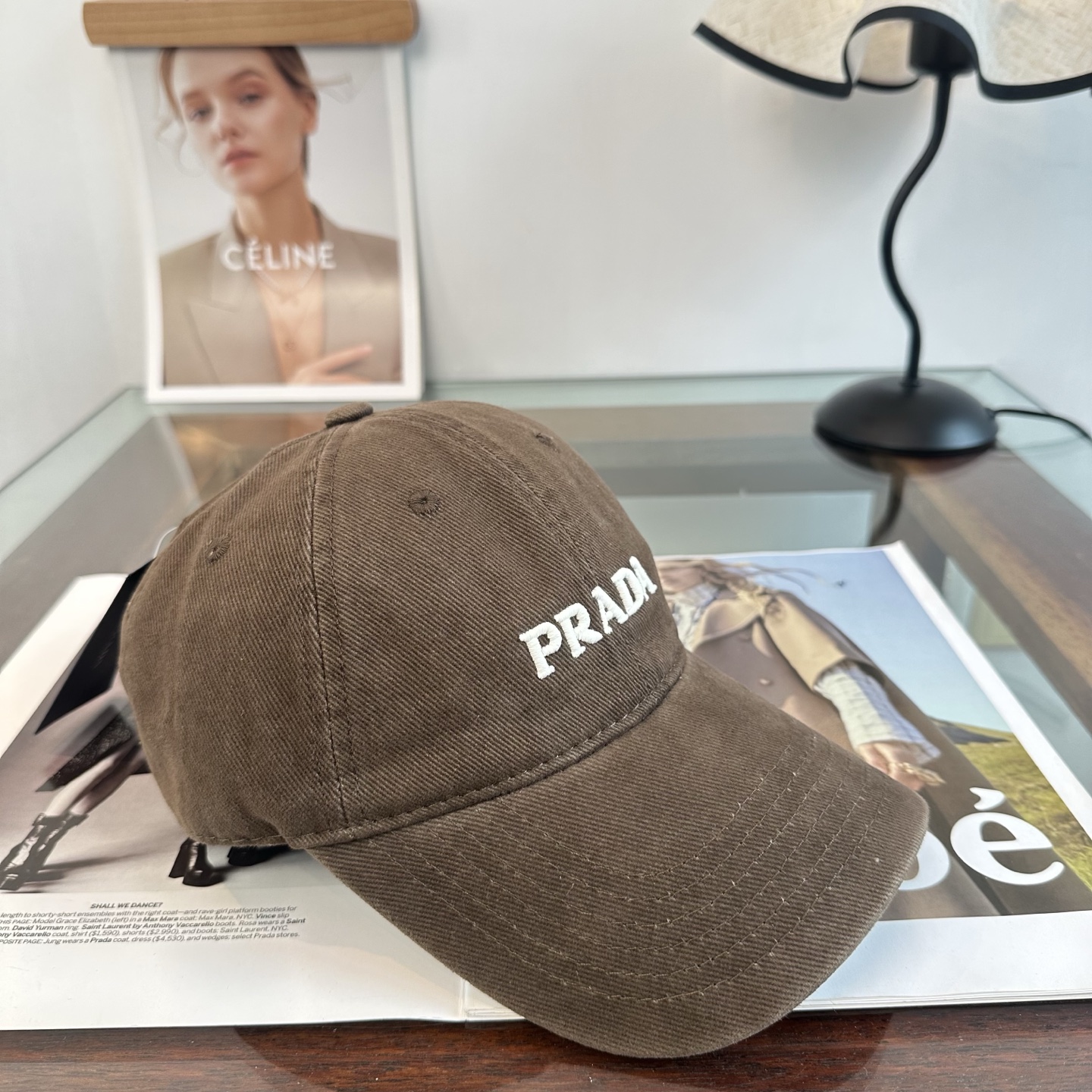 普拉达 Prada 经典棒球帽，显脸小 大牌款超好搭配，赶紧入手！