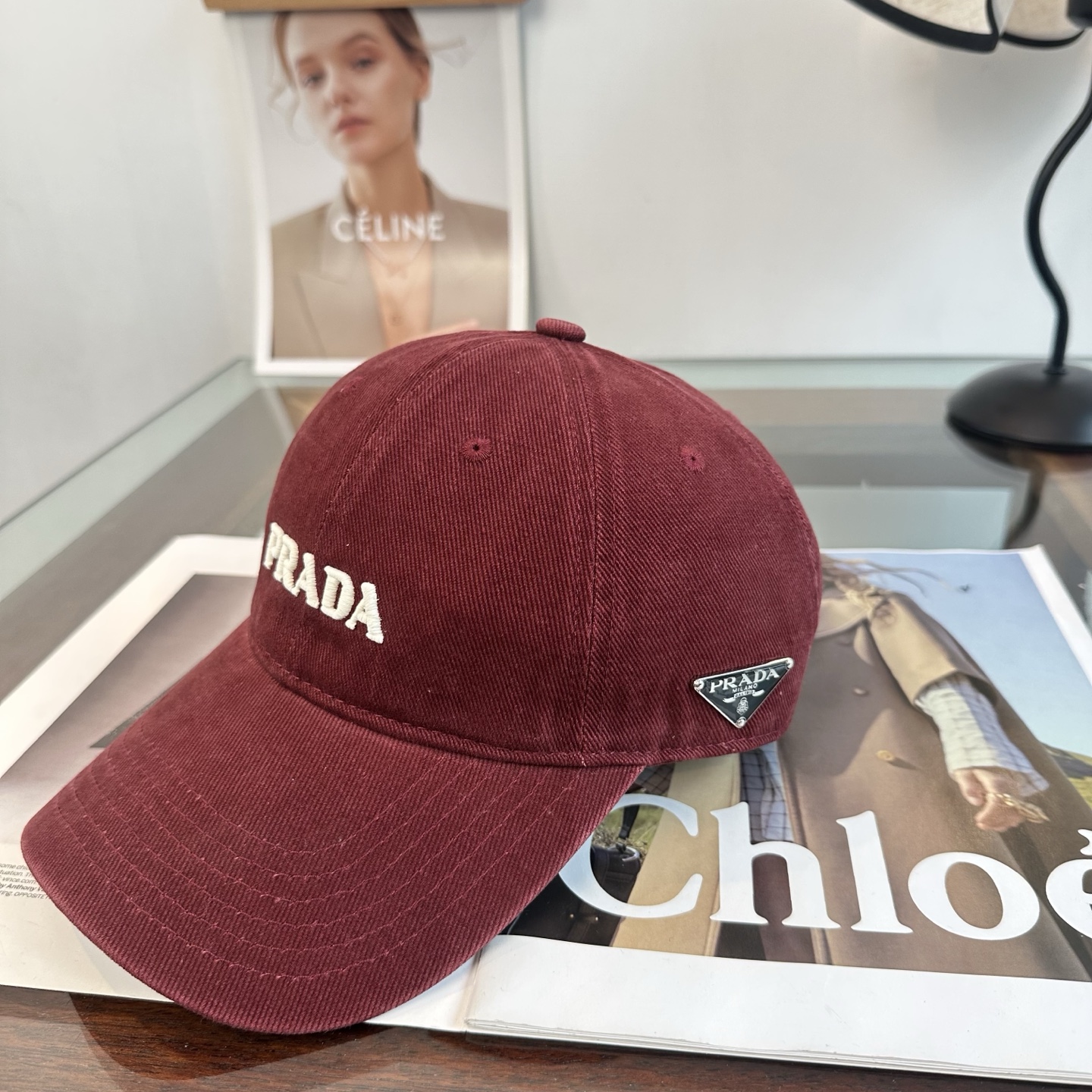 普拉达 Prada 经典棒球帽，显脸小 大牌款超好搭配，赶紧入手！