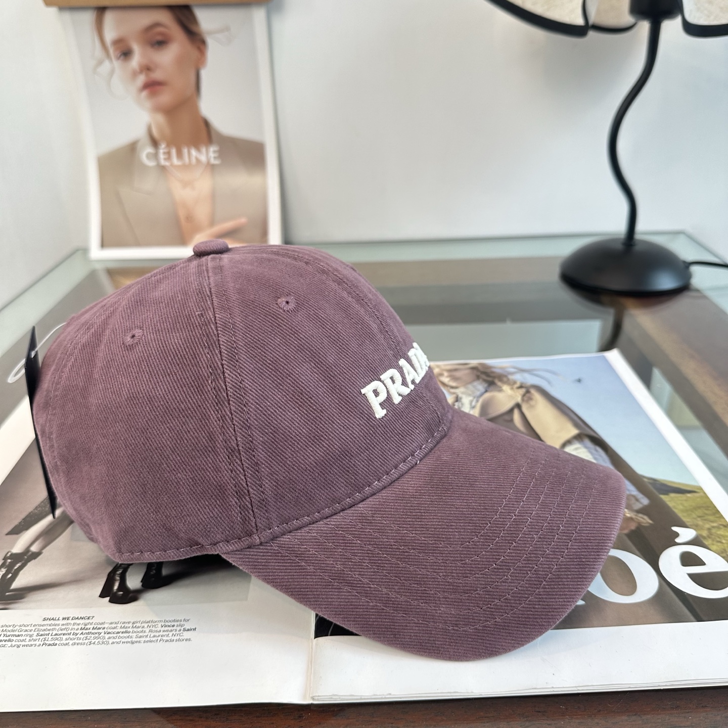 普拉达 Prada 经典棒球帽，显脸小 大牌款超好搭配，赶紧入手！