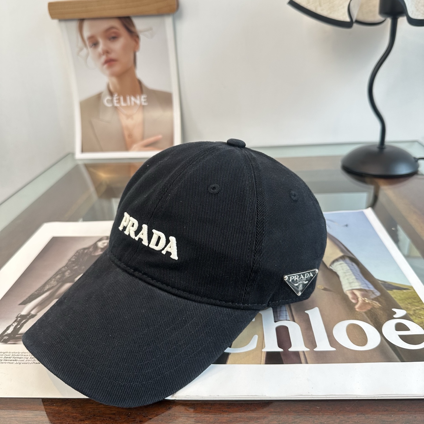 普拉达 Prada 经典棒球帽，显脸小 大牌款超好搭配，赶紧入手！